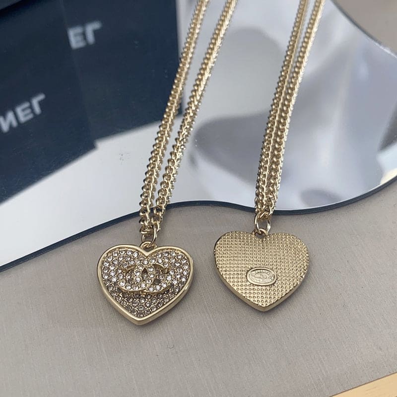 18K  Chanel Pink Diamonds Necklace
